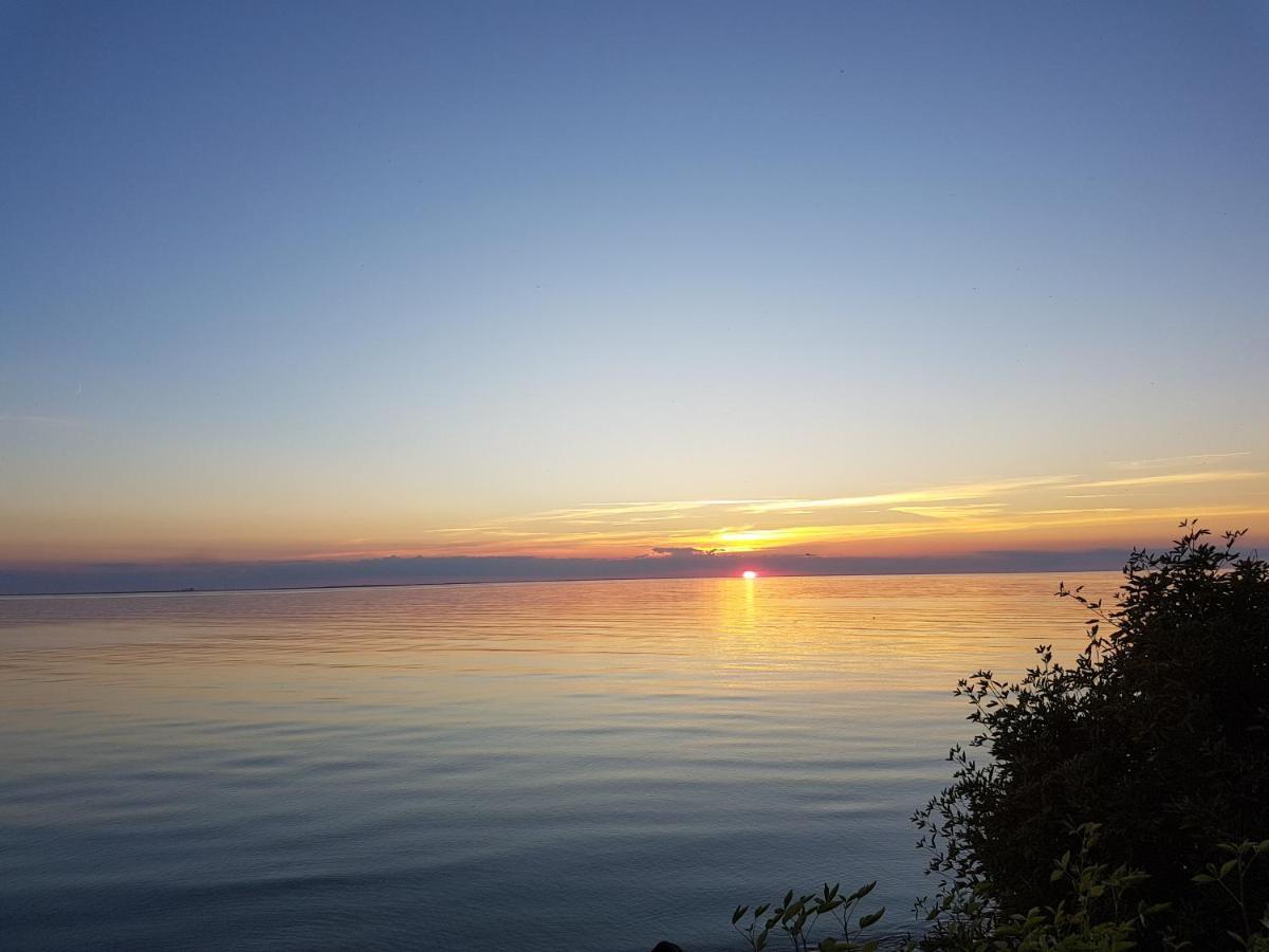 Sjoetorpet - Unikt Boende Vid Havet Pa Norra Oeland! Löttorp Buitenkant foto